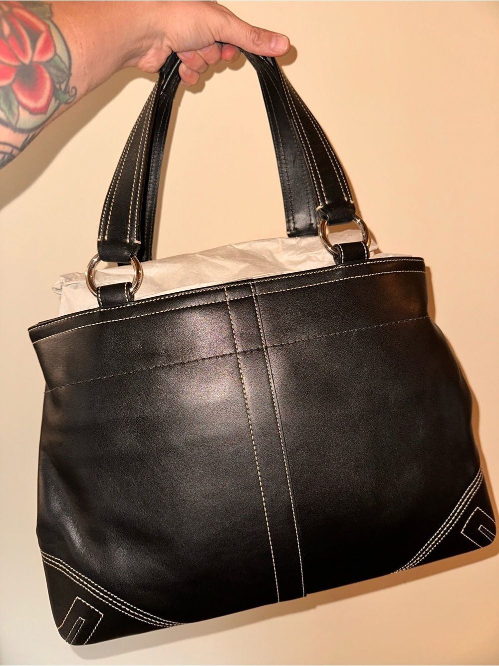 Coach | Soho Leather East/West Tote | Style 6468 (Black) - Picture 4 of 10